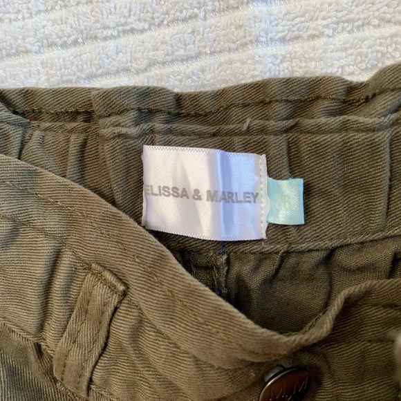 Melissa & Marley high waisted shorts - Picture 3 of 3